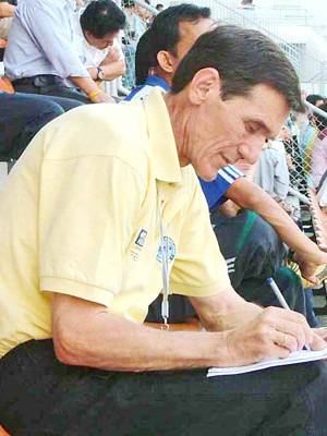 HLV Avramovic – ông già Noel của Singapore