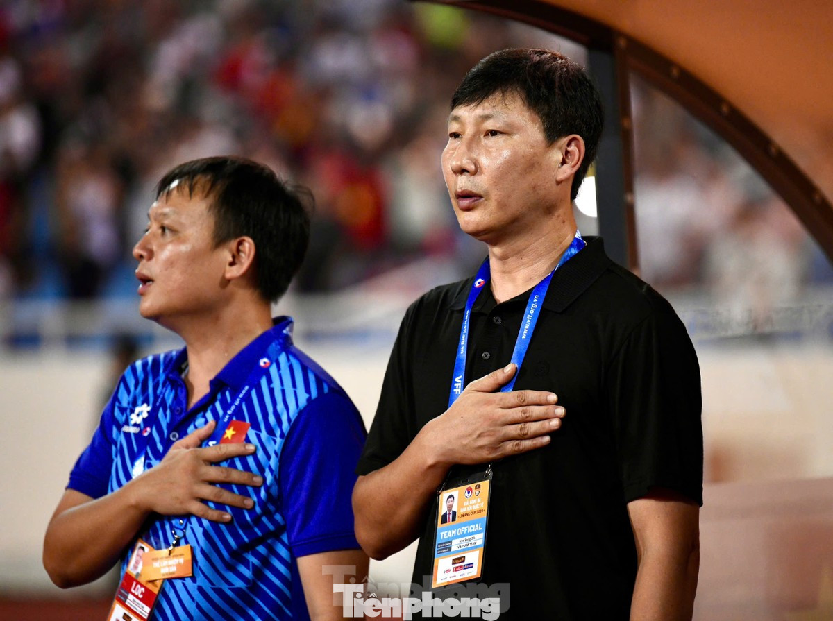 HLV Kim Sang-sik lại thêm nhiều nỗi lo trước thềm ASEAN Cup 2024 (ảnh Như Ý)
