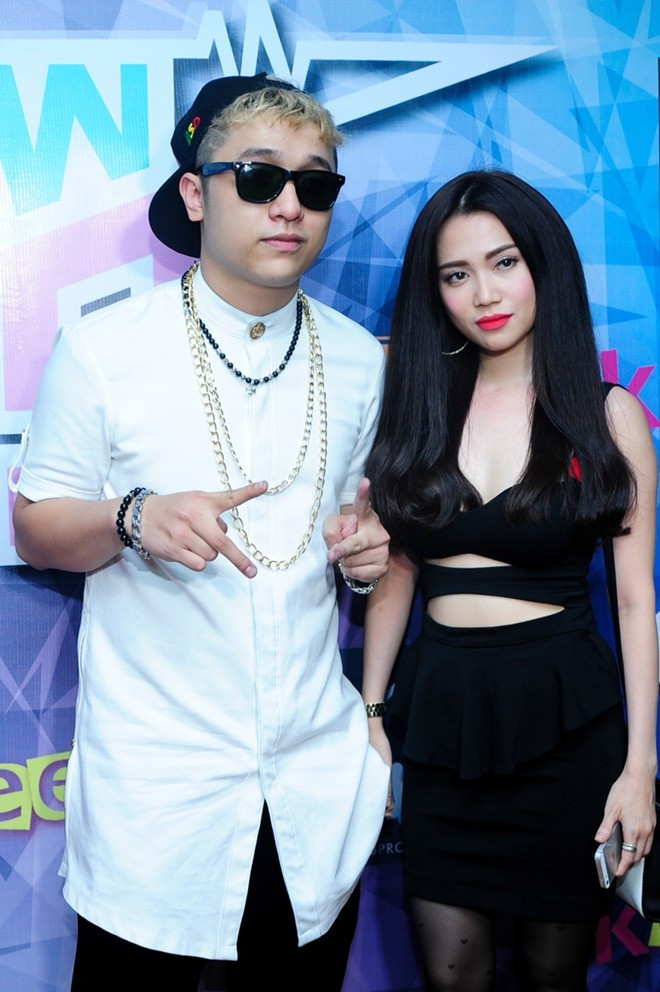 Mới đây, Yanbi còn công khai cặp kè VJ Sỹ Thanh. Tuy nhiên, mối quan hệ này nhanh chóng bịu 