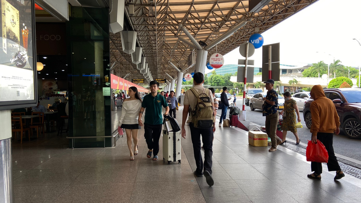 Trong ngày hôm nay (4/9), dự kiến, Cảng HKQT Tân Sơn Nhất sẽ khai thác khoảng 740 chuyến bay với khoảng 130.000 hành khách.