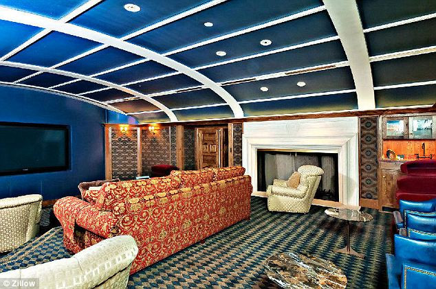 Một phòng chiếu phim màn ảnh 3D 