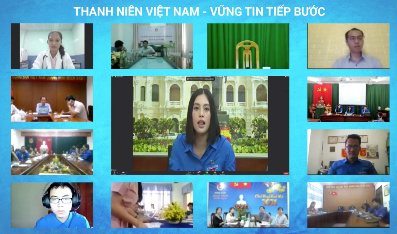 Hoa hậu Tiểu Vy xinh xắn trong màu áo Đoàn thanh niên, đặt câu hỏi cho Ban Bí thư TƯ Đoàn ảnh 2