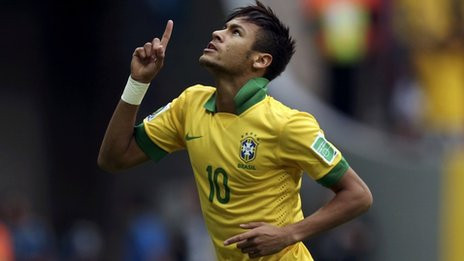 Neymar đưa Brazil vượt lên từ rất sớm. Neymar đưa Brazil vượt lên từ rất sớm