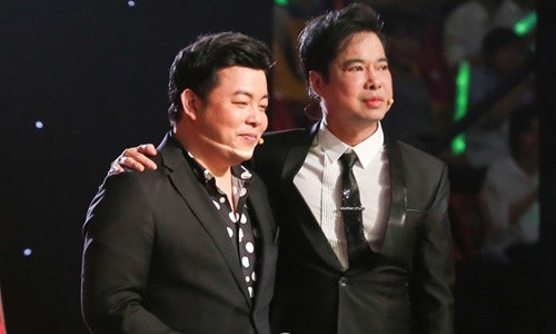 Ngọc Sơn gạt bỏ hiềm khích, hát chung với Quang Lê ảnh 1