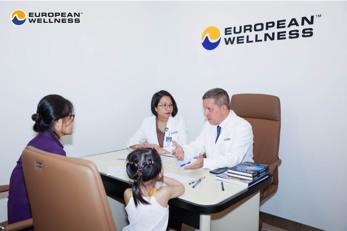 Tham gia hội thảo để có cơ hội gặp gỡ các chuyên gia, bác sĩ đến từ châu Âu