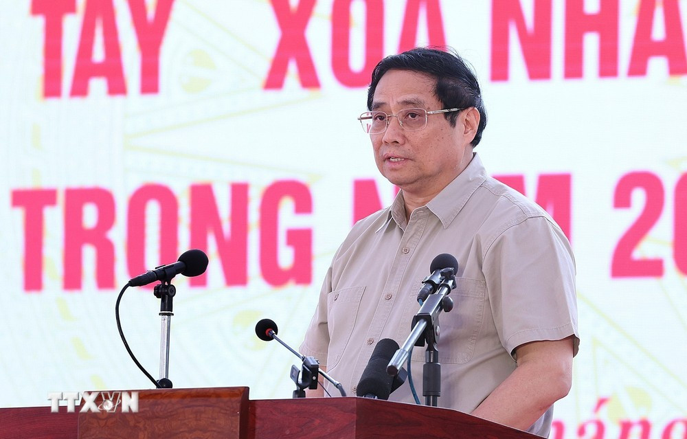 Thủ tướng Phạm Minh Chính phát động Phong trào thi đua “Xóa nhà tạm, nhà dột nát” trong cả nước. (Ảnh: Dương Giang/TTXVN)