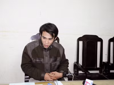 Hung thủ Nguyễn Hữu Dưỡng tại CQCA.