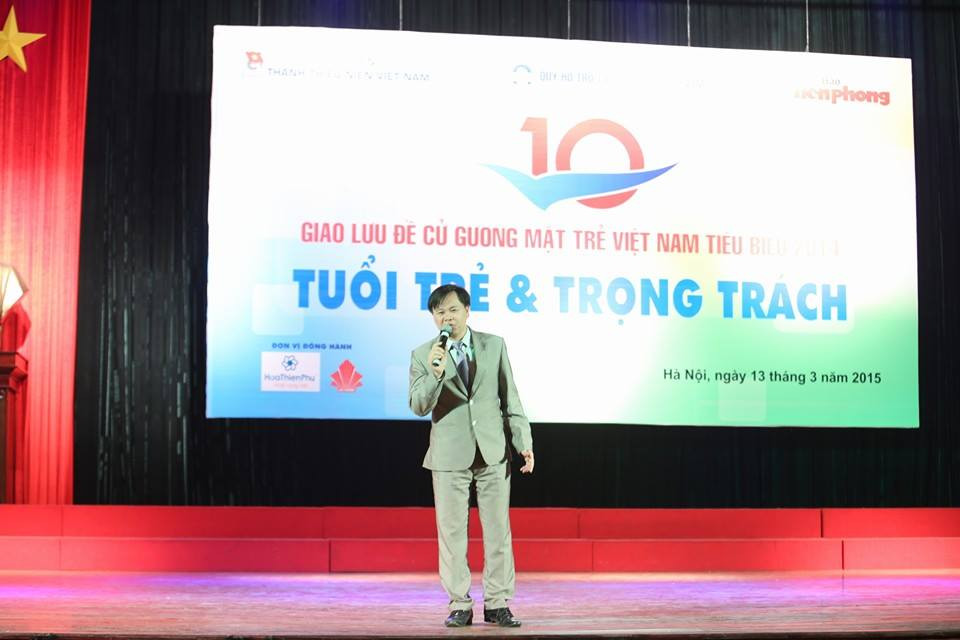 Toàn cảnh buổi giao lưu “Tuổi trẻ & Trọng trách” ảnh 16