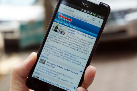 Màn hình gương, góc nhìn rộng, hiển thị rõ