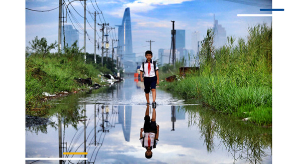 Mảnh ghép xã hội nhìn từ con đường đến trường ảnh 19