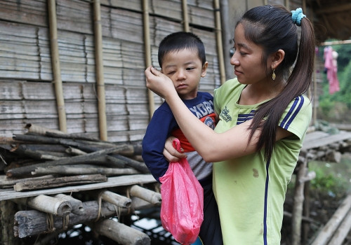 Cuộc sống của học sinh ở 'ốc đảo' ven hồ thủy điện Bản Vẽ ảnh 6