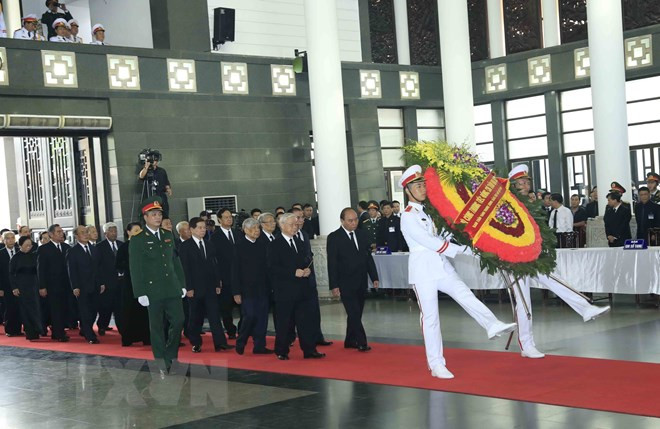 Cỗ linh xa đưa Chủ tịch nước Trần Đại Quang về quê nhà ảnh 84