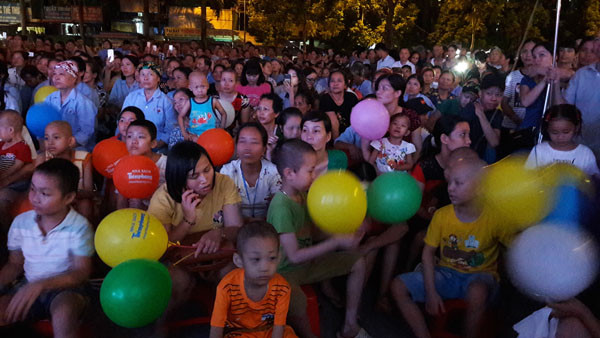 Công ty CP Tiền Phong tặng quà trung thu tại bệnh viện K – Tân Triều ảnh 5