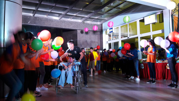 Công ty CP Tiền Phong tặng quà trung thu tại bệnh viện K – Tân Triều ảnh 3