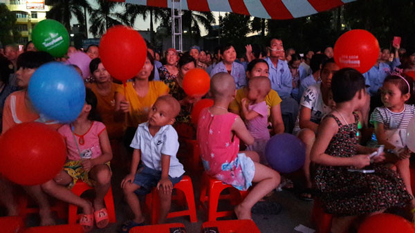 Công ty CP Tiền Phong tặng quà trung thu tại bệnh viện K – Tân Triều ảnh 4