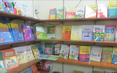 Xóa bỏ độc quyền SGK: Cách nào? ảnh 2