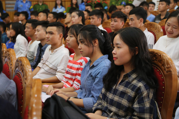 Tân sinh viên Học viện Cảnh sát Nhân dân ngày nhập trường ảnh 6