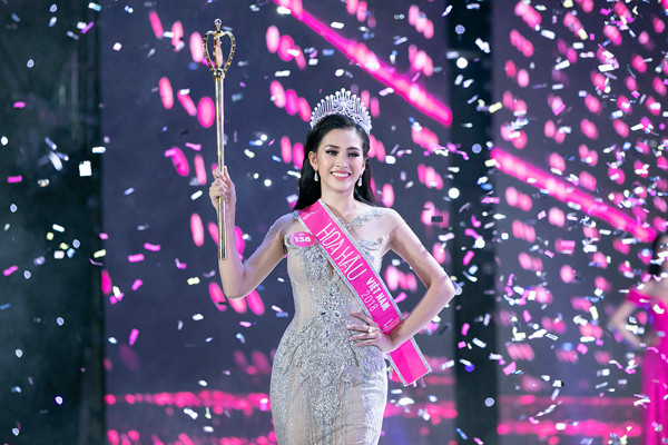 Qui Phúc và những dấu ấn đáng nhớ tại Hoa hậu Việt Nam 2018 ảnh 4