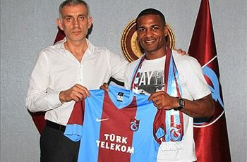 Malouda trong màu áo mới. Malouda trong màu áo mới