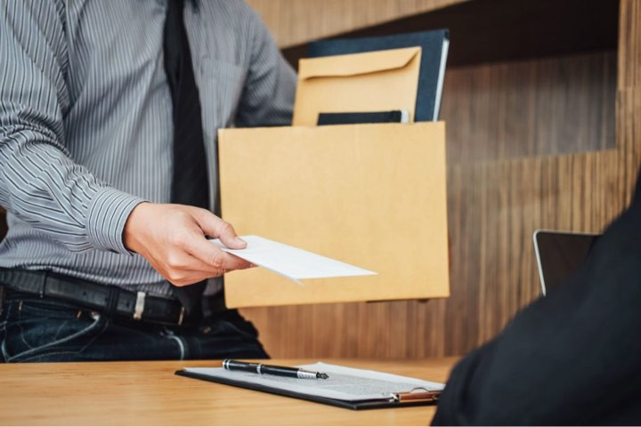 Nhiều chủ tịch công ty từ nhiệm. Ảnh minh họa.