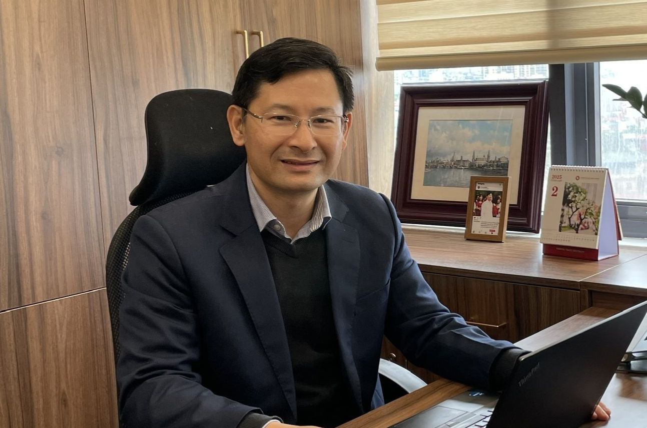 PGS, TS. Nguyễn Phúc Hiền.