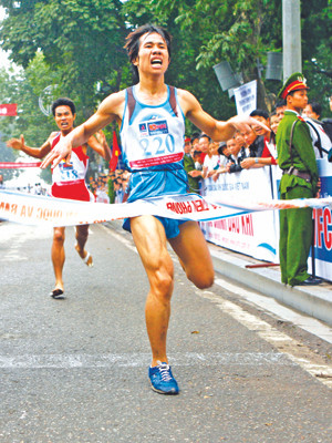 Hình ảnh Việt dã Tiền Phong. ảnh: H.Vĩnh