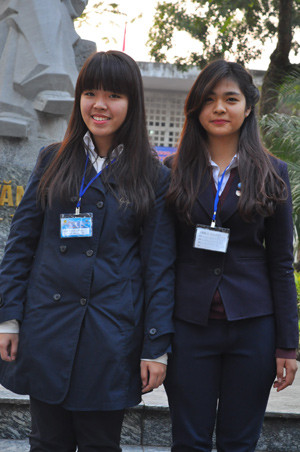 Huyền Trang và Lan Hương