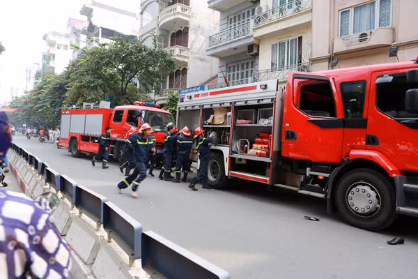 Xe cứu hỏa có mặt tại hiện trường