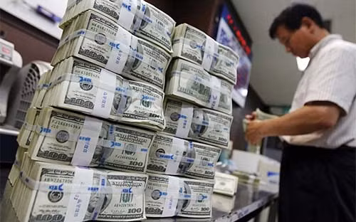 Ngân hàng Nhà nước lý giải việc tăng giá bán USD ảnh 3