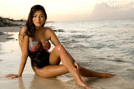 Jessica Gomes siêu sexy trong loạt ảnh bikini.