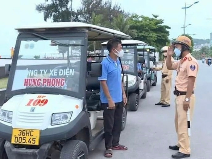 Công an TP Sầm Sơn đảm bảo ATGT tại điểm du lịch biển Sầm Sơn dịp nghỉ lễ 2/9