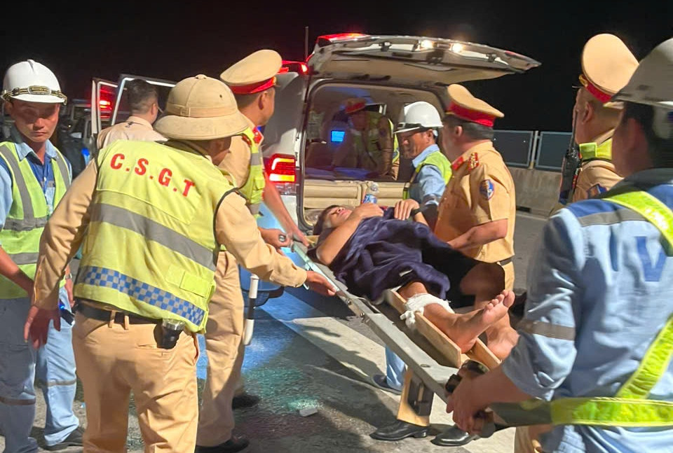 Hai người bị thương nặng trong vụ tai nạn