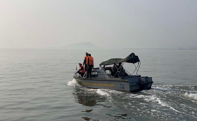 Lực lượng chức năng tỉnh Thanh Hóa tuần tra trên biển