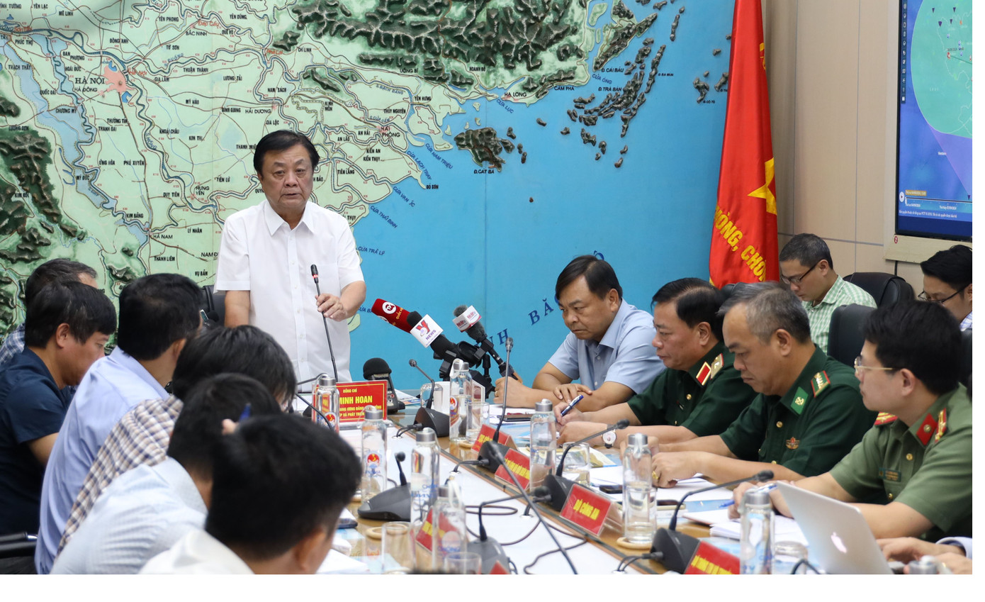Bộ trưởng NN&amp;PTNT đề nghị các địa phương chủ động lên các kịch bản phòng chống bão số 3