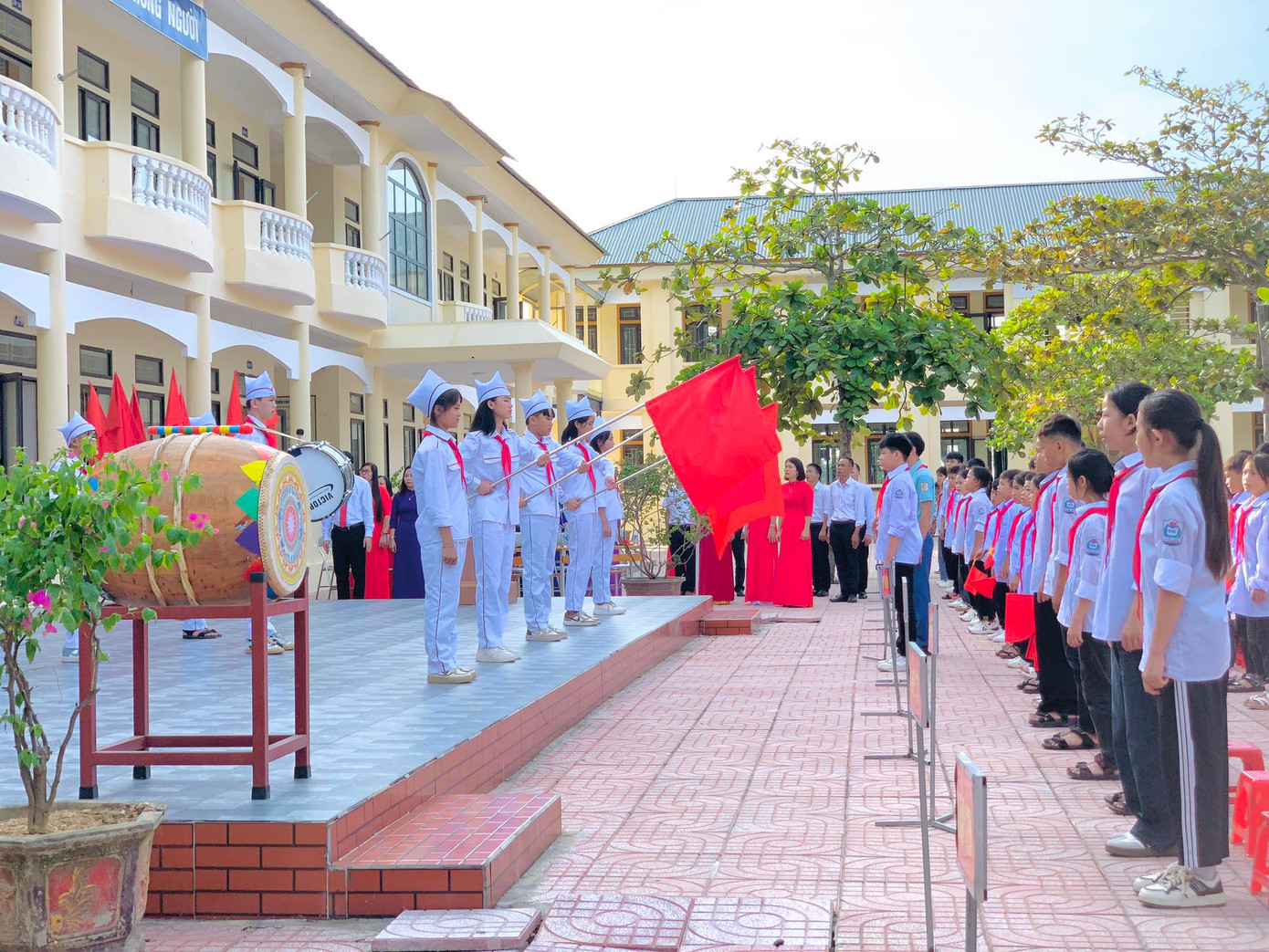 Hơn 23 triệu học sinh khai giảng năm học mới ảnh 26 Hơn 23 triệu học sinh khai giảng năm học mới ảnh 26