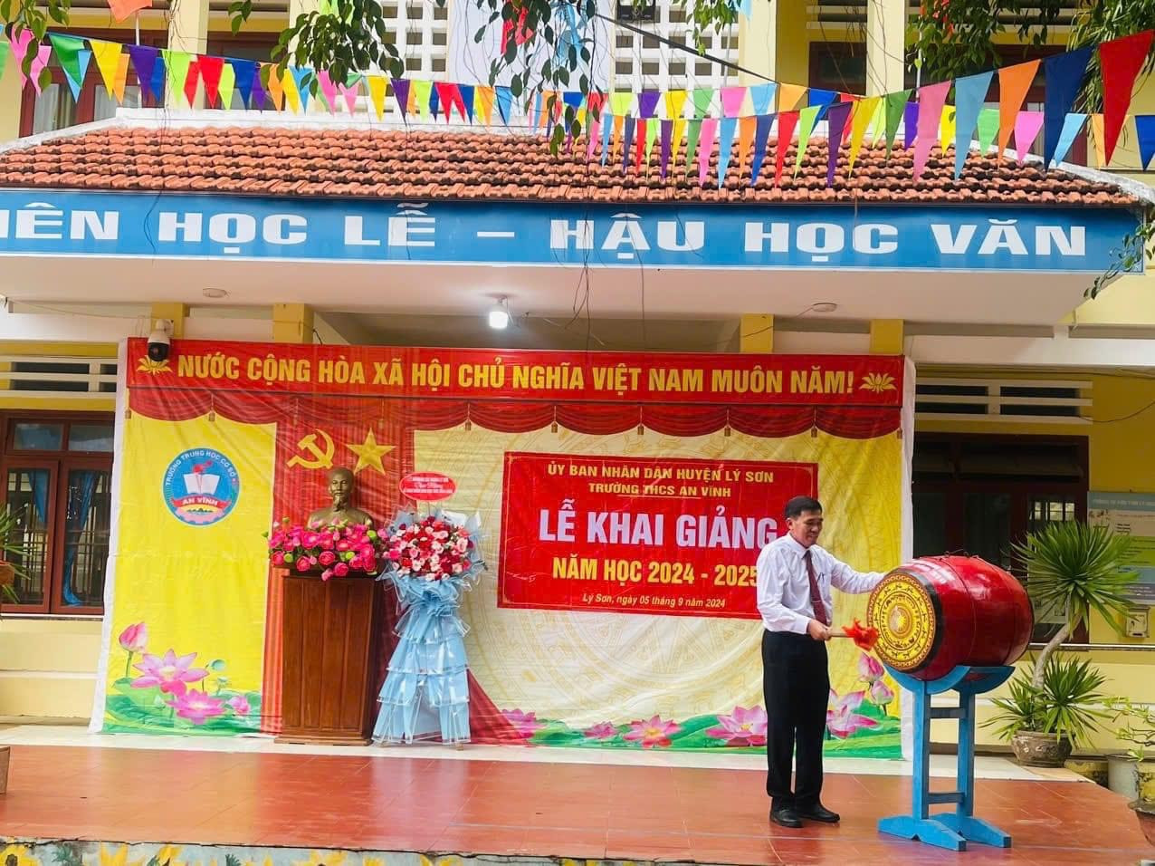 Hơn 23 triệu học sinh khai giảng năm học mới ảnh 84 Hơn 23 triệu học sinh khai giảng năm học mới ảnh 84