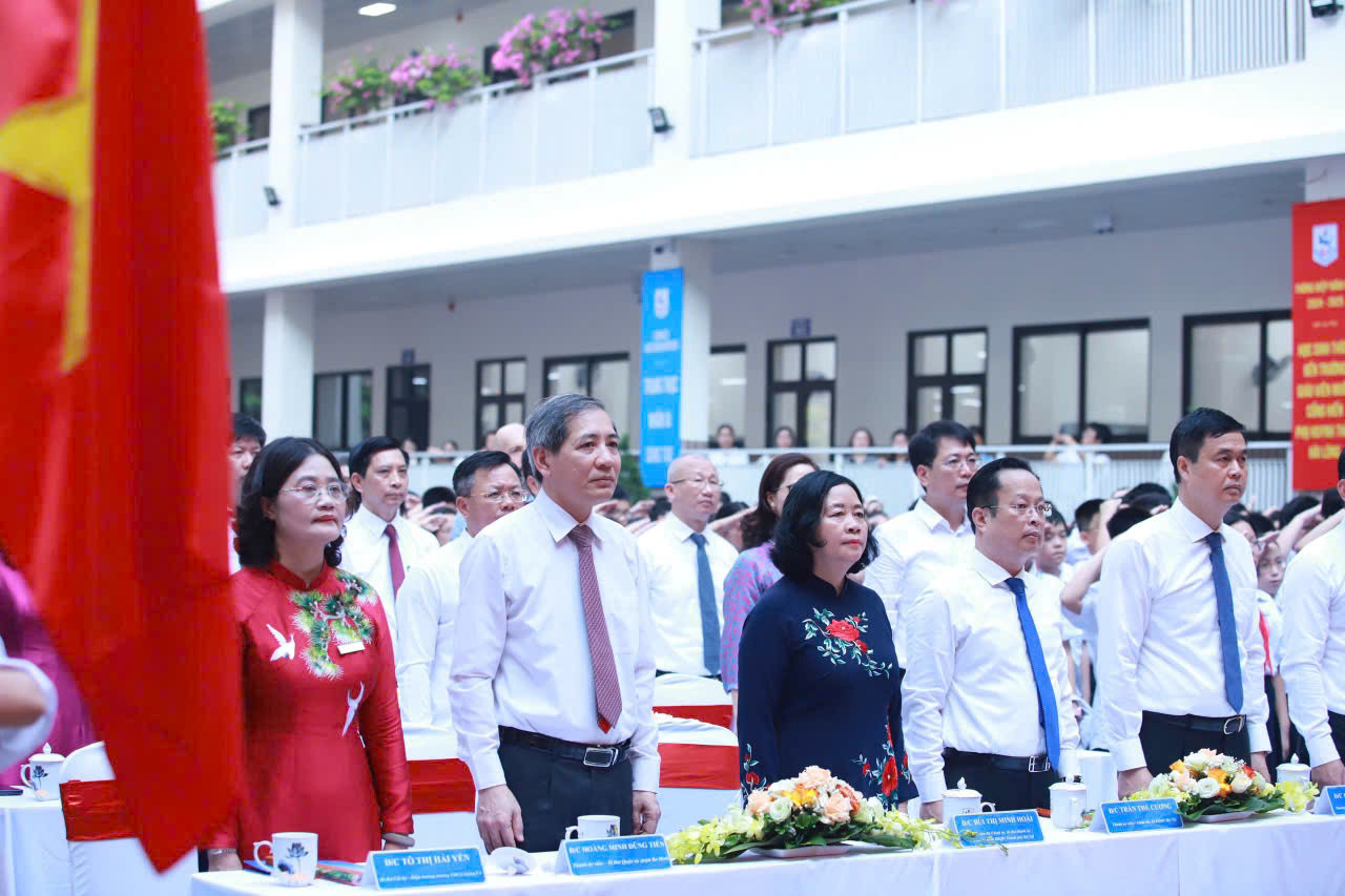 Hơn 23 triệu học sinh khai giảng năm học mới ảnh 39 Hơn 23 triệu học sinh khai giảng năm học mới ảnh 39