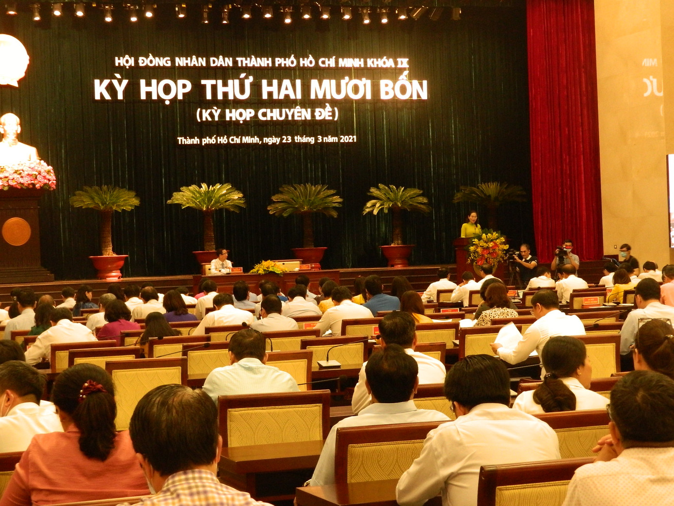 HĐND TPHCM họp bất thường, xem xét công tác nhân sự ảnh 1