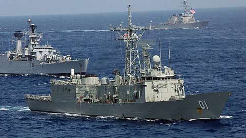 Tàu chiến Mỹ, Úc và Nhật Bản tập trận tại Biển Đông