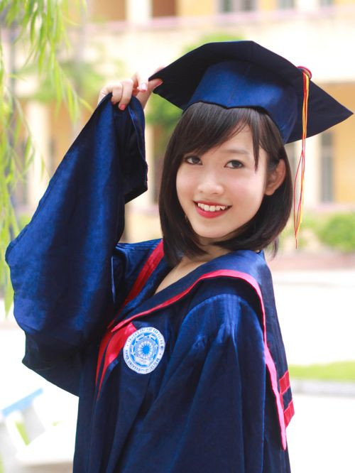 Nữ tính và xinh đẹp nhưng không ít lần Hòa Bình bị nhầm là con trai