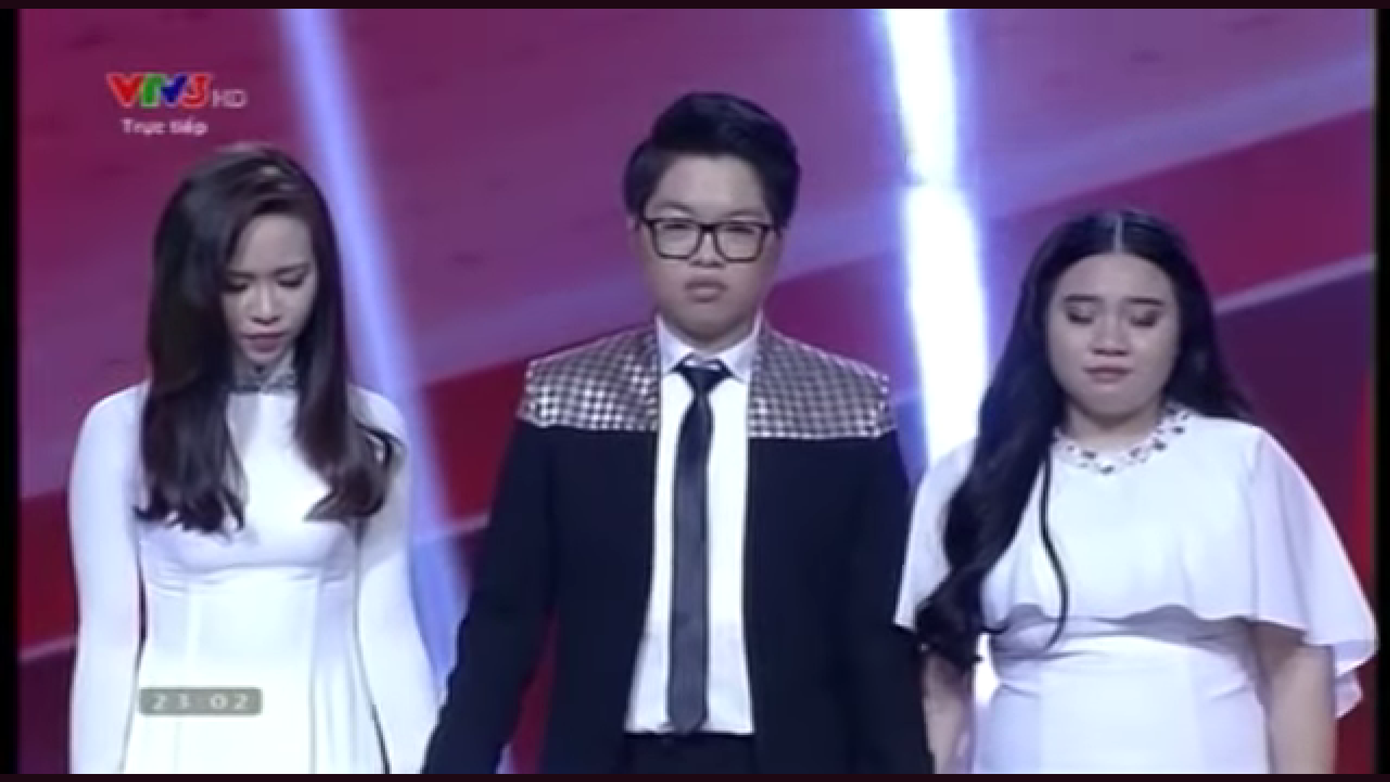 Bộ ba thí sinh team Mỹ Tâm trước thềm Bán kết The Voice 2015 (từ trái qua phải): Bảo Uyên, Đức Phúc, Vân Anh. Bộ ba thí sinh team Mỹ Tâm trước thềm Bán kết The Voice 2015 (từ trái qua phải): Bảo Uyên, Đức Phúc, Vân Anh.