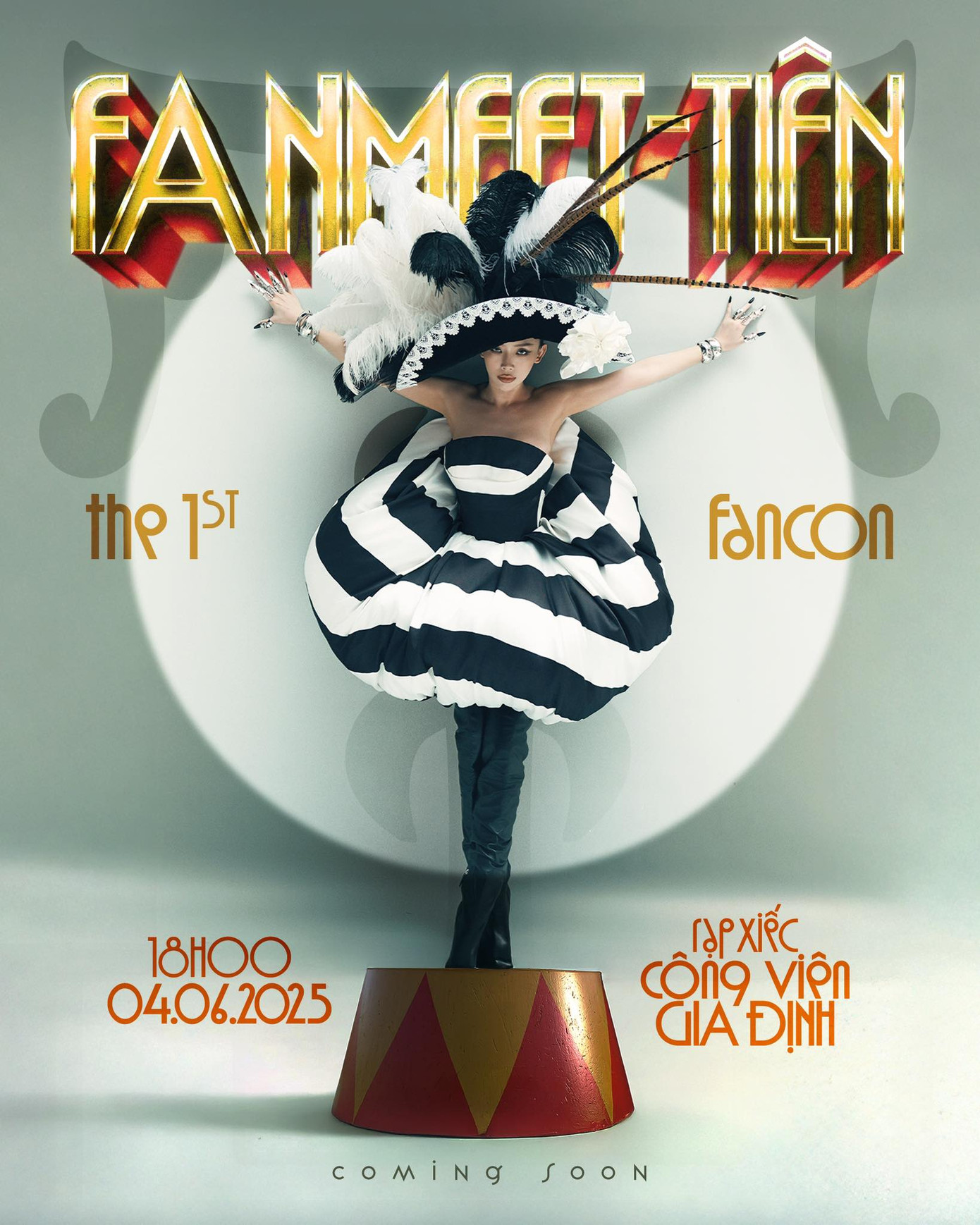 Nhân dịp sinh nhật, Tóc Tiên tặng fan một buổi fancon với địa điểm tổ chức không ai ngờ đến. Nhân dịp sinh nhật, Tóc Tiên tặng fan một buổi fancon với địa điểm tổ chức không ai ngờ đến.