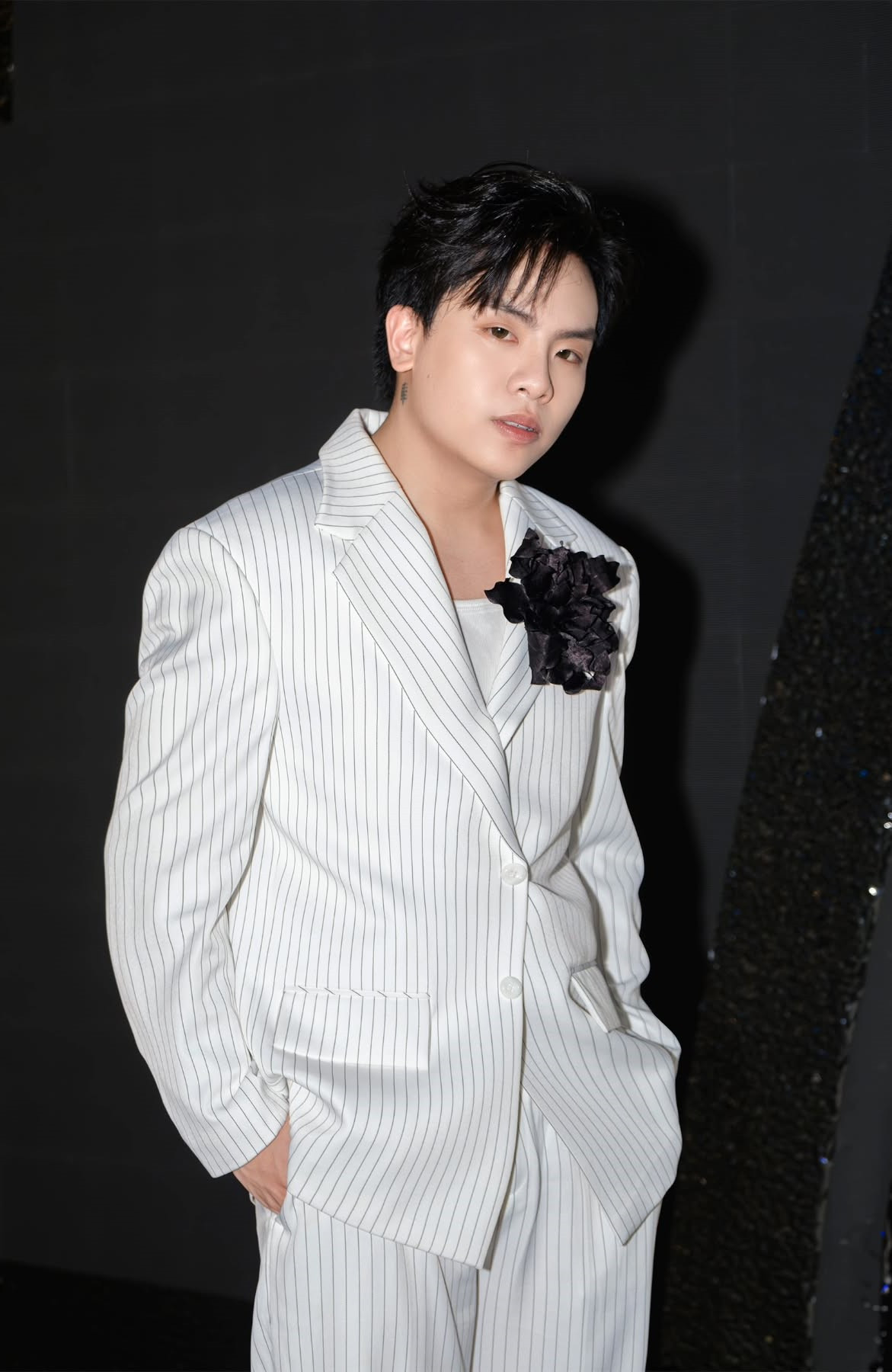 Hứa Kim Tuyền bộc bạch: "Đúng là có những bình luận rất toxic, nhưng song song với đó cũng có cả những bình luận công tâm, họ xây dựng và đóng góp cho mình".