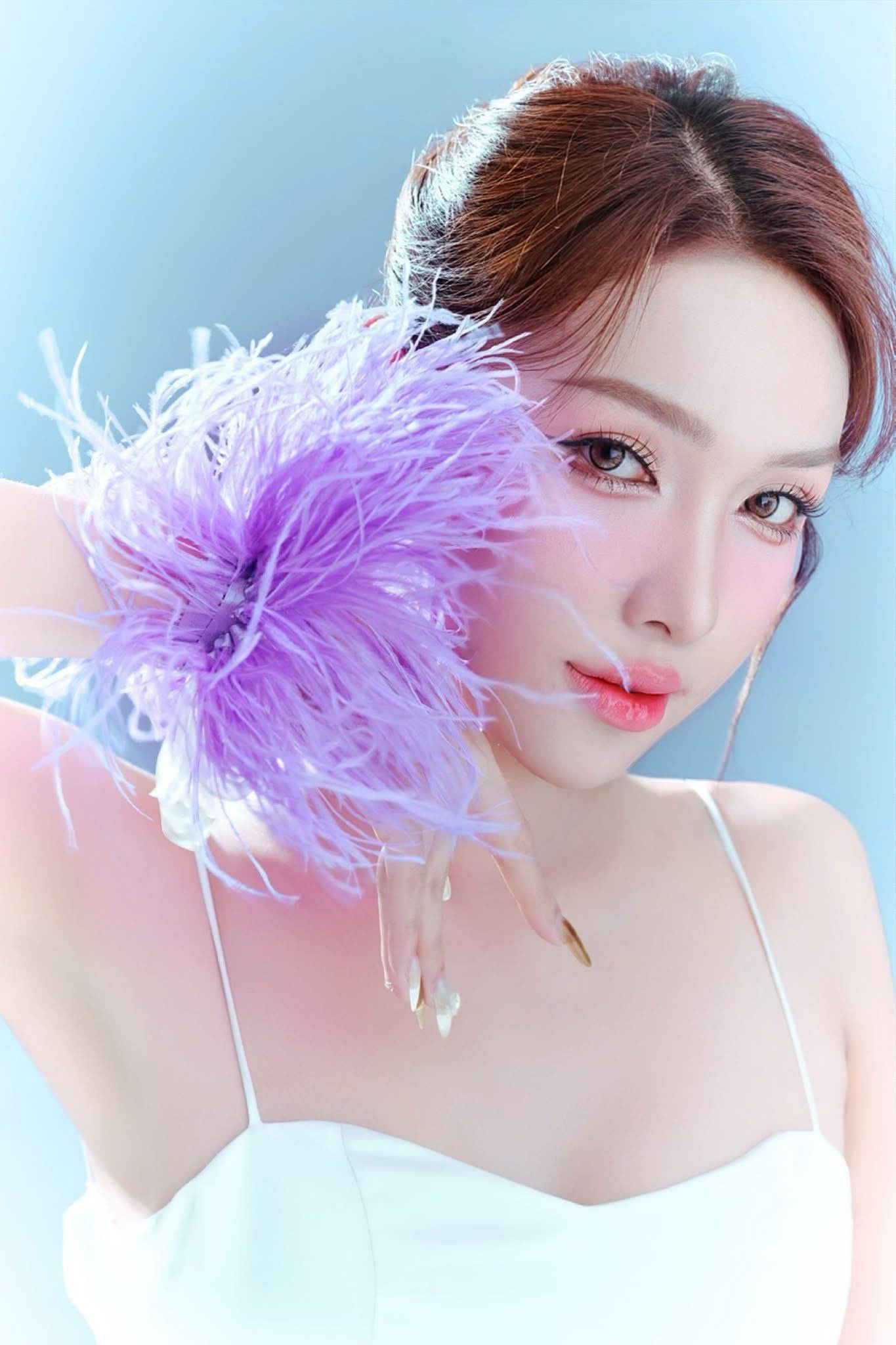 Mỹm Trần trở lại MIQVN 2025 với tên Trần Khởi My. Mỹm Trần trở lại MIQVN 2025 với tên Trần Khởi My.