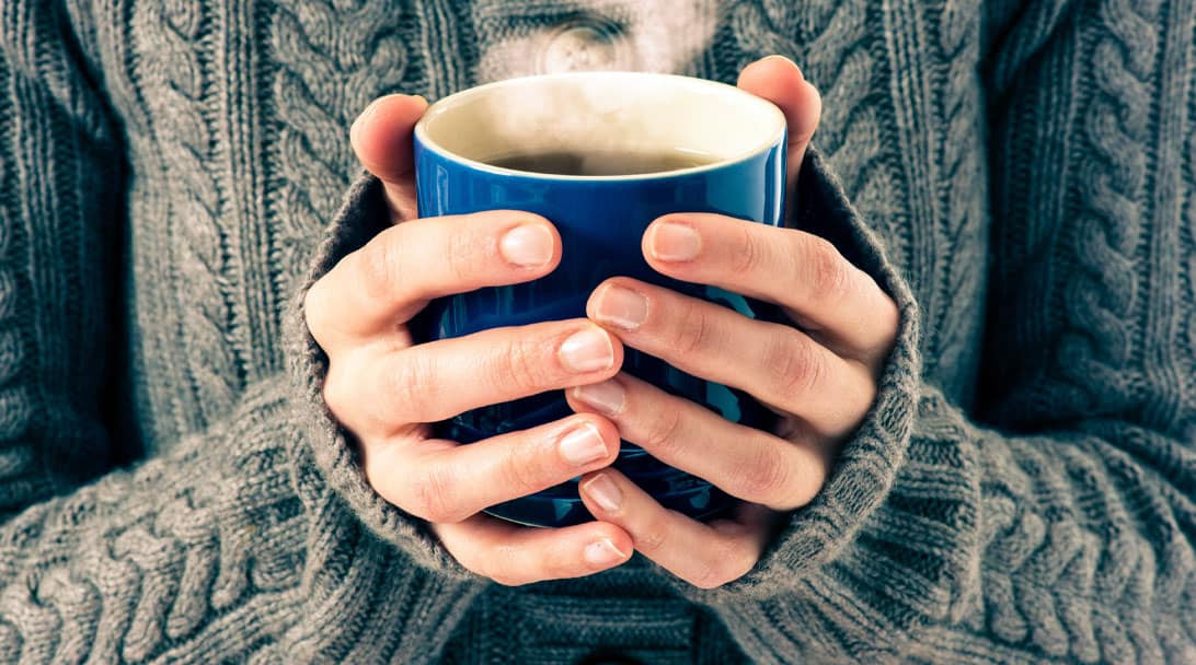 Không khí lạnh có thể kích hoạt hen suyễn, vì vậy những người mắc bệnh này cần giữ ấm cơ thể. Không khí lạnh có thể kích hoạt hen suyễn, vì vậy những người mắc bệnh này cần giữ ấm cơ thể.