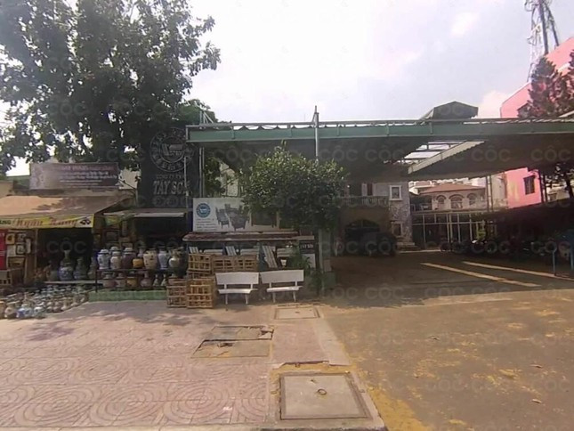 Biệt thự số 198 Võ Thị Sáu (quận 3, TPHCM) có tổng diện tích gần 2.000 m2 nơi Công ty TNHH Sản xuất Thương mại Tây Sơn đặt trụ sở