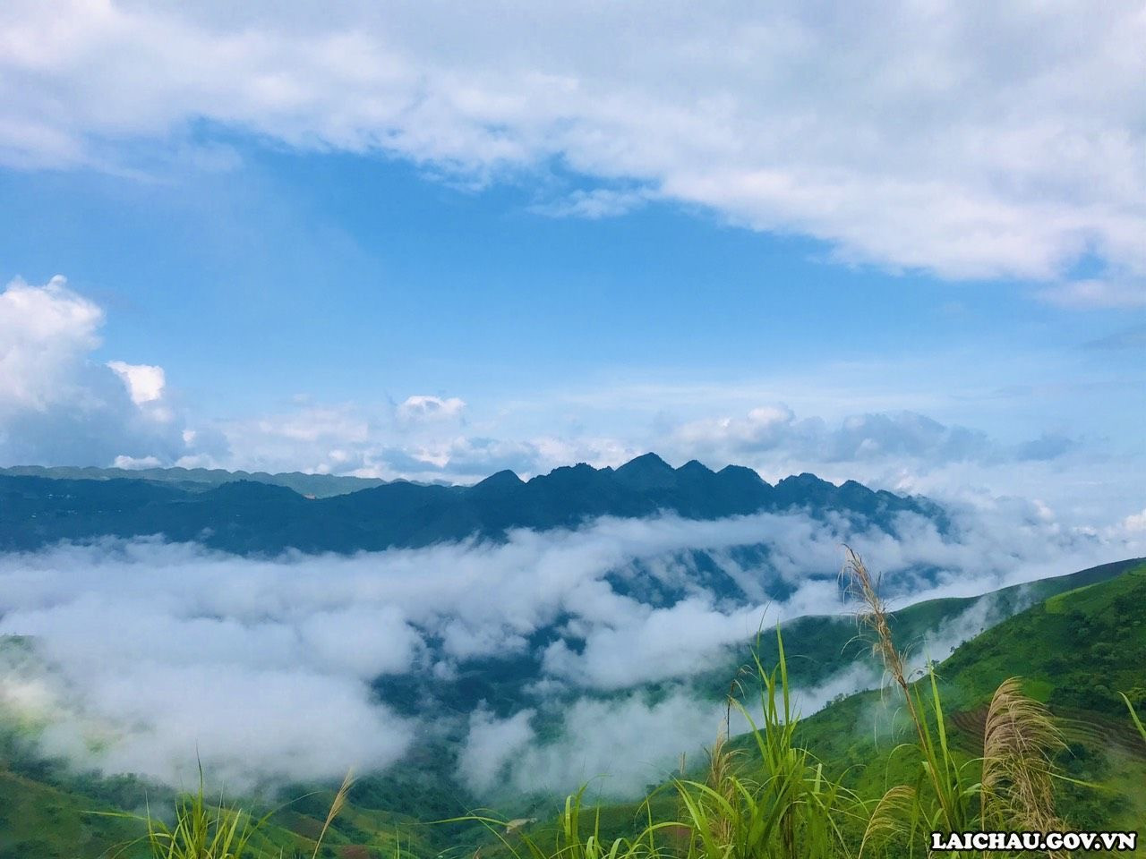 Trải nghiệm săn mây ở Sin Suối Hồ Trải nghiệm săn mây ở Sin Suối Hồ