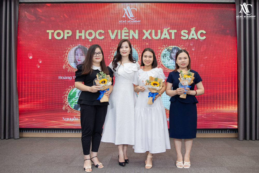 Học viên xuất sắc Chương trình huấn luyện Kế toán trưởng bản lĩnh và tài năng Học viên xuất sắc Chương trình huấn luyện Kế toán trưởng bản lĩnh và tài năng