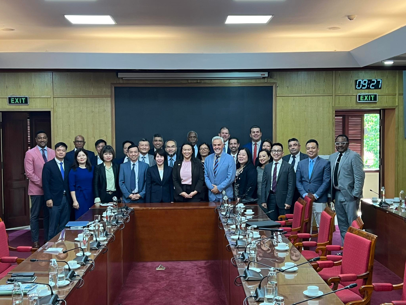 Đoàn doanh nghiệp Hoa Kỳ gặp gỡ Thứ trưởng Bộ Kế hoạch và Đầu tư Nguyễn Thị Bích Ngọc Đoàn doanh nghiệp Hoa Kỳ gặp gỡ Thứ trưởng Bộ Kế hoạch và Đầu tư Nguyễn Thị Bích Ngọc