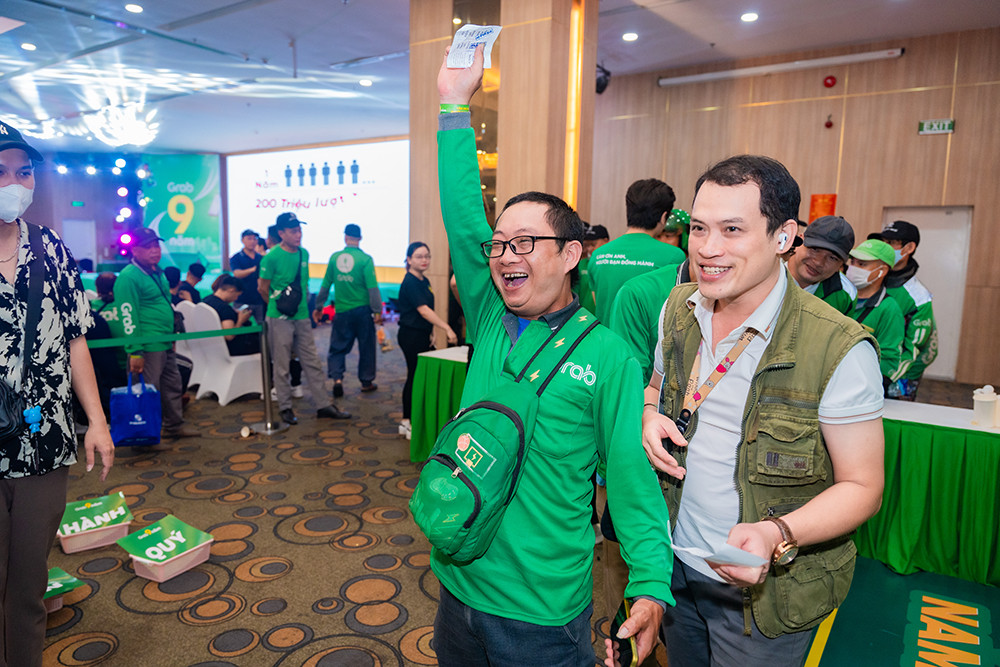 Các tài xế háo hức tham gia sự kiện “Cảm ơn Bác tài, người bạn đồng hành” Các tài xế háo hức tham gia sự kiện “Cảm ơn Bác tài, người bạn đồng hành”